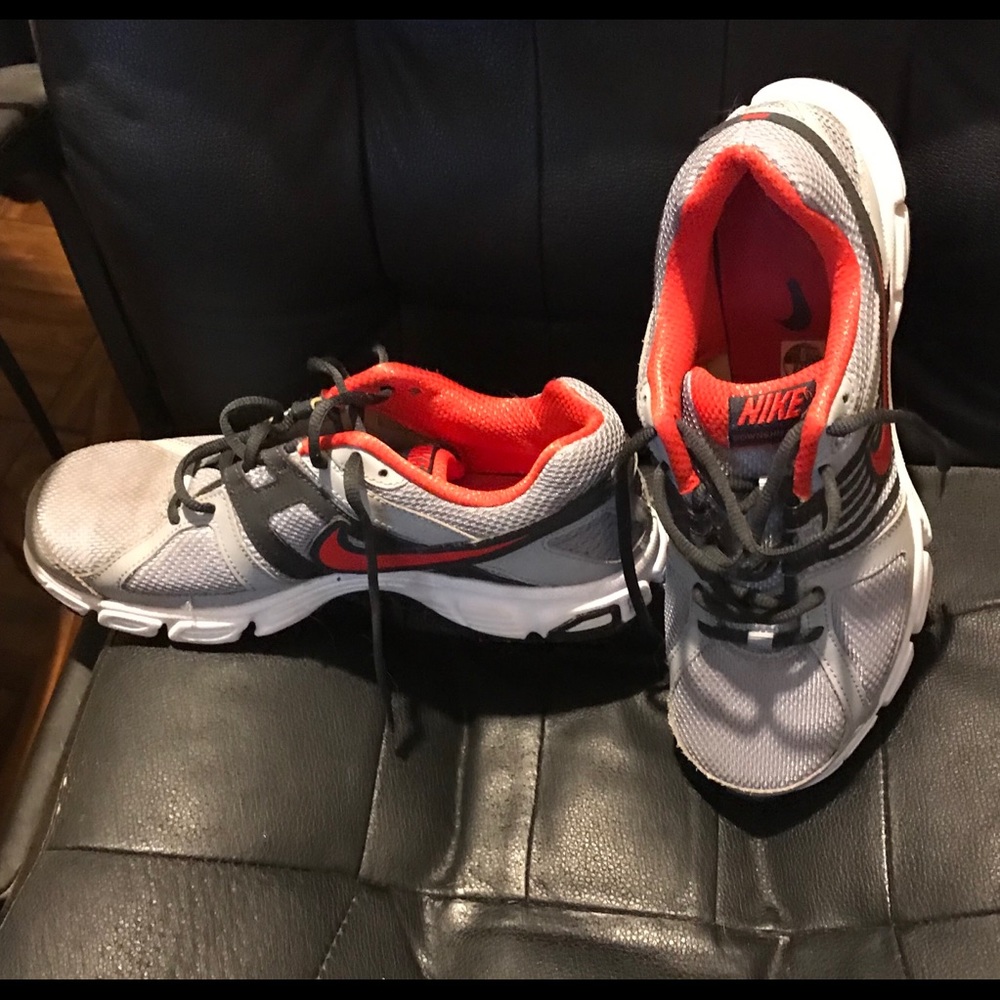 Nike athletic, running sneaker shoes. Like New!